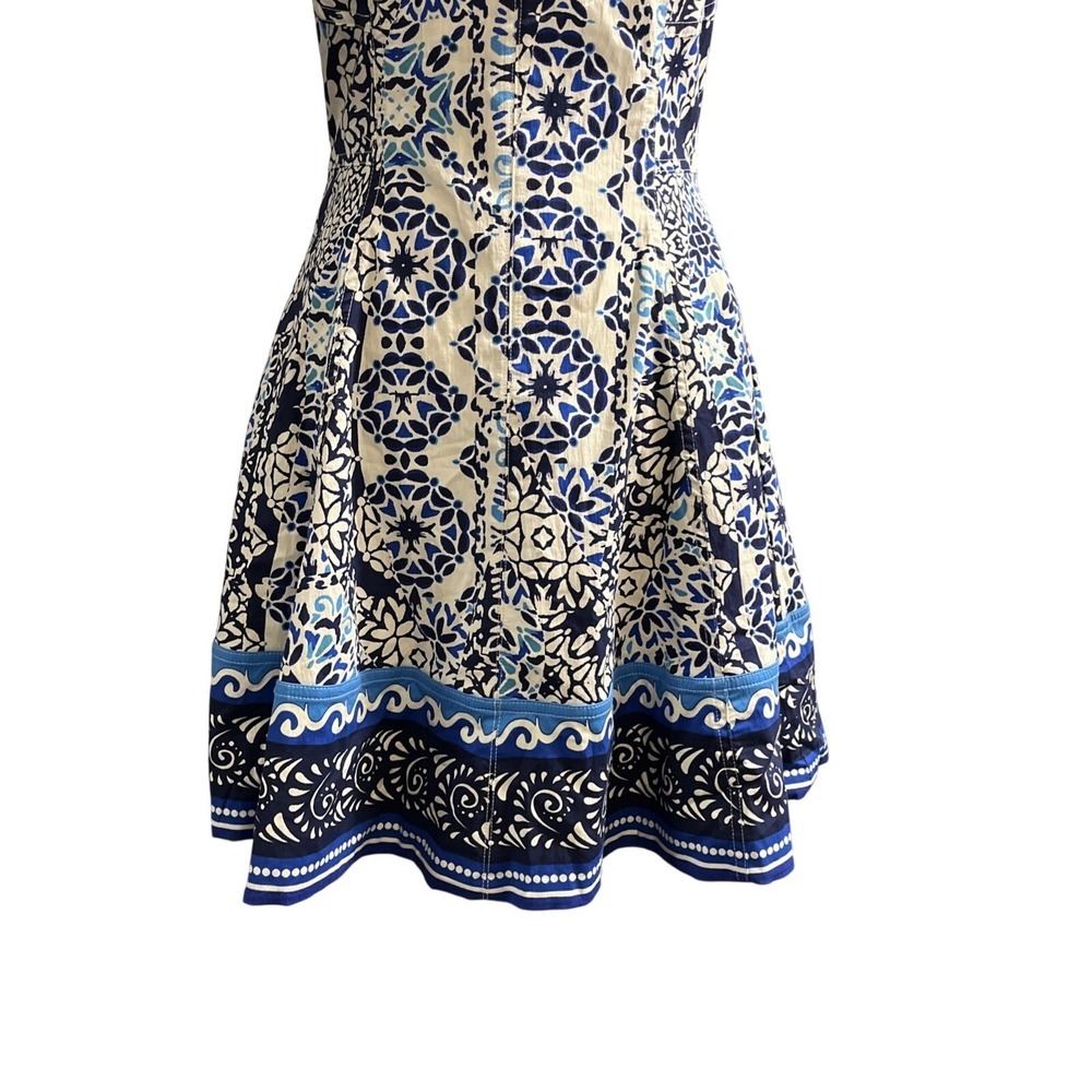 Avec Les Filles Dress Blue Tile Print Mini Fitted Size 8 Coquette Wedding Guest - Picture 4 of 15